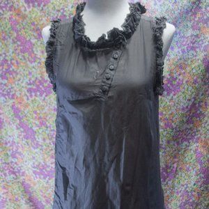 Sleeveless Grey Gap Shirt with Ruffle